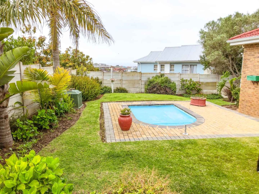 3 Bedroom Property for Sale in Dana Bay Western Cape